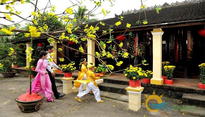 Hình ảnh nhóm sản phẩm Mẹo để có giỏ quà Tết 'giá rẻ giật mình'